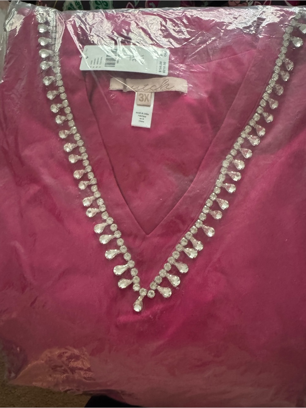 Beaded Teardrop V-Neck Necklace Trim - Pink